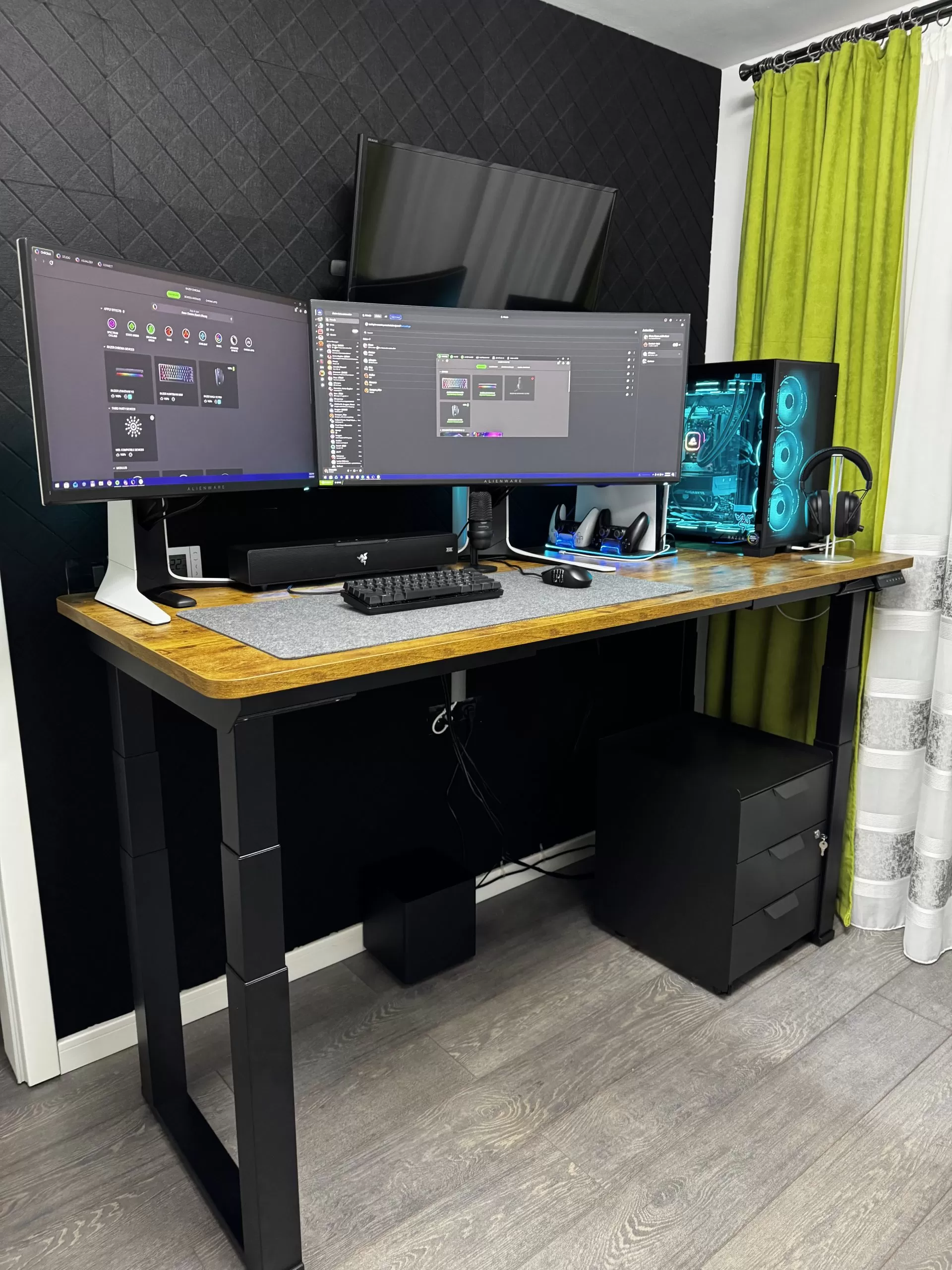 Cadru birou reglabil pe inaltime StableDesk Biz Q-Pro - 4 Motore, 300kg - Negru photo review